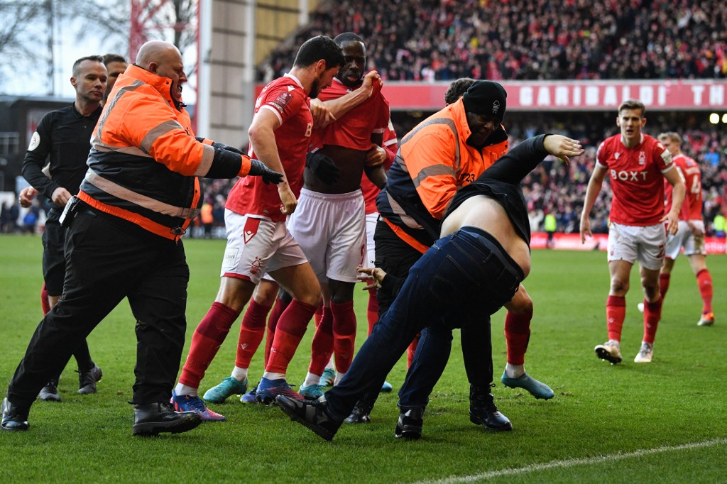  诺丁汉森林防守反击奏效主场击退莱斯特城